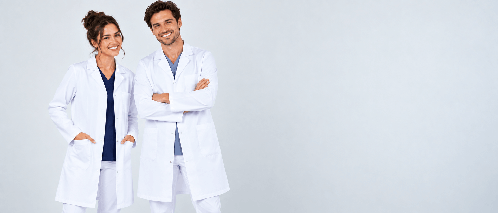 Bügelfreie Arztkittel für Praxis, Klinik und medizinische Einrichtungen